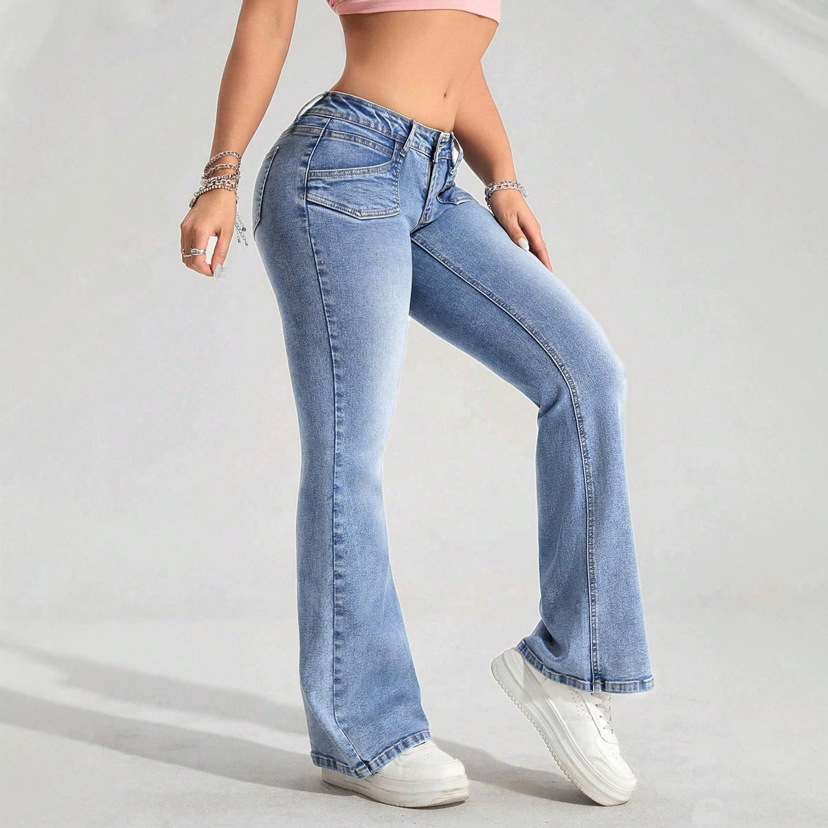 Low waisted women's pants, jeans