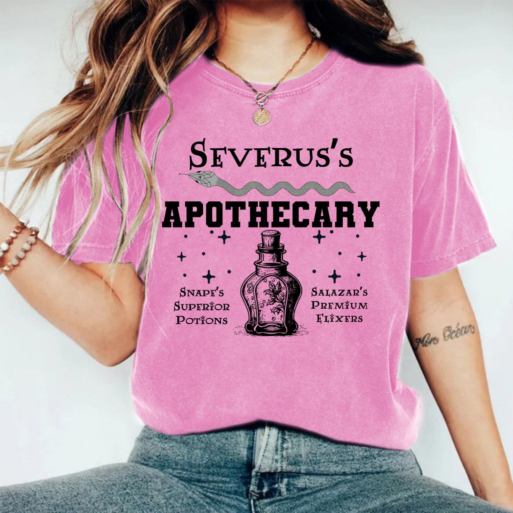 Make vintage T-shirts with printed designs